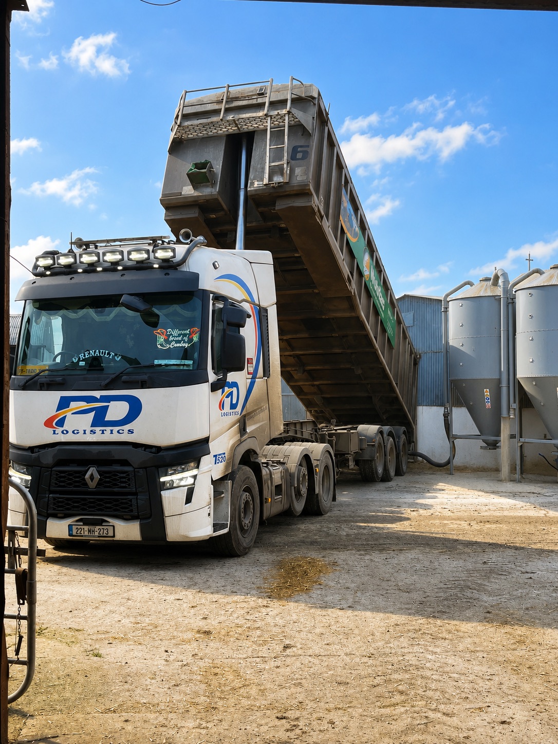 PD Logistics bulk tipper truck