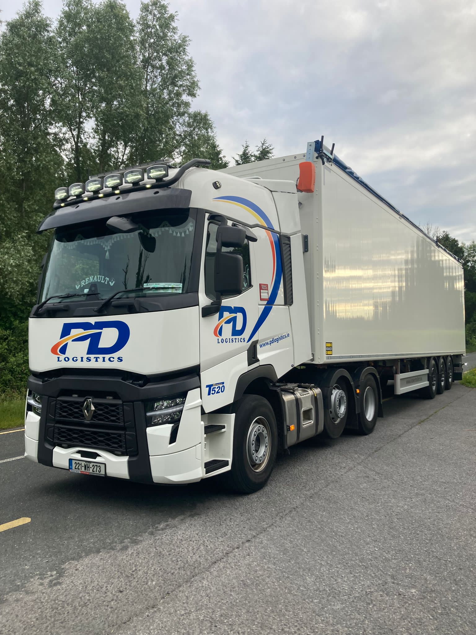 PD Logistics walking floor trailer